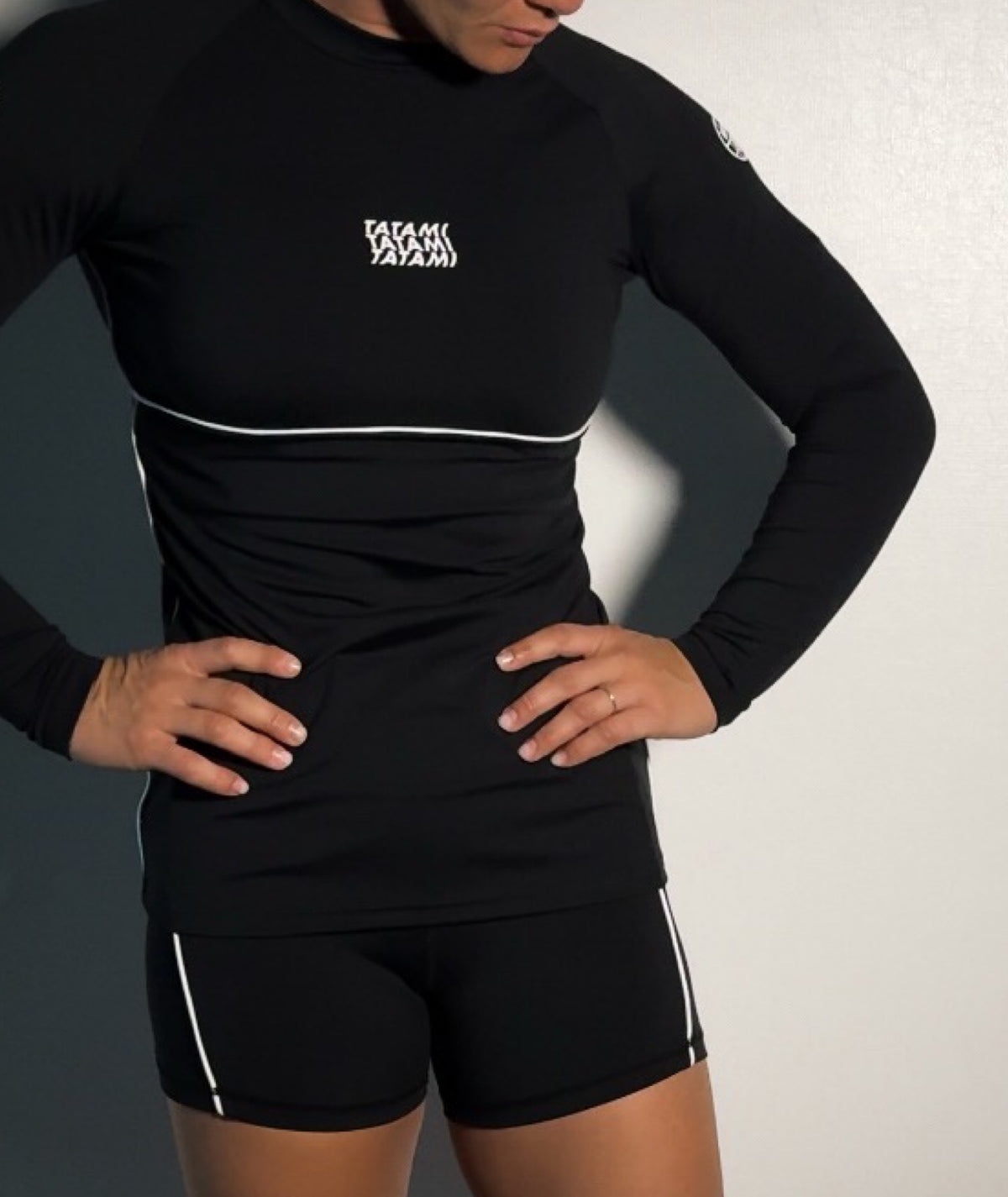 Ladies Contour Long Sleeve Rash Guard - Black