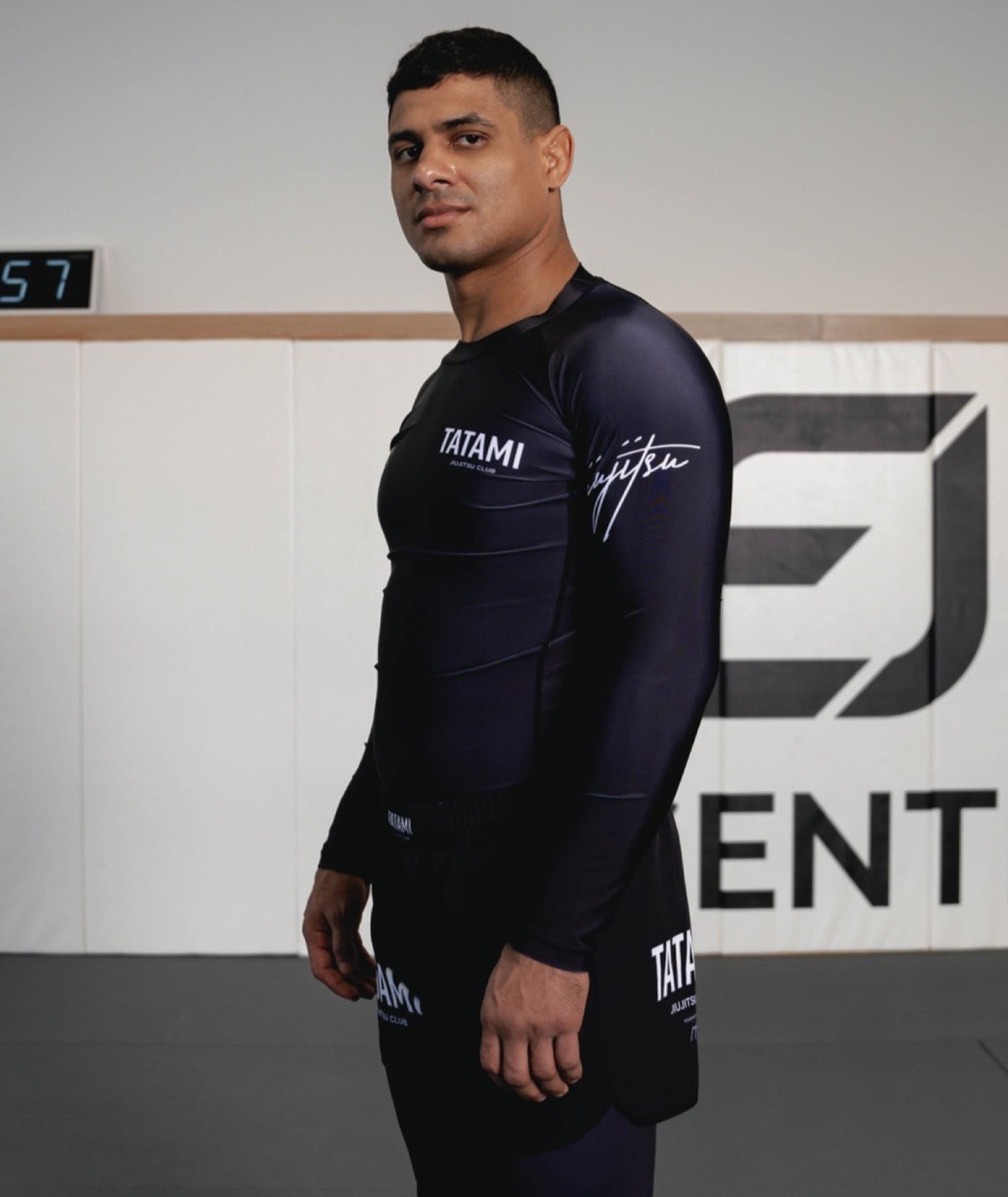 JJ Club Long Sleeve Rash Guard - Black